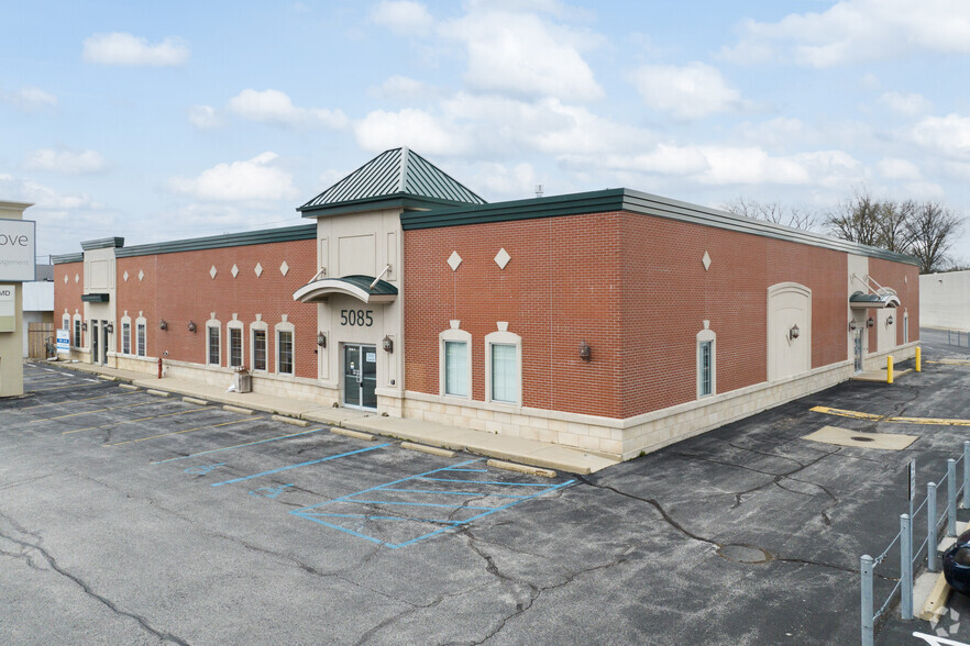 5085-5141 Monroe St, Toledo, OH for sale - Primary Photo - Image 1 of 1