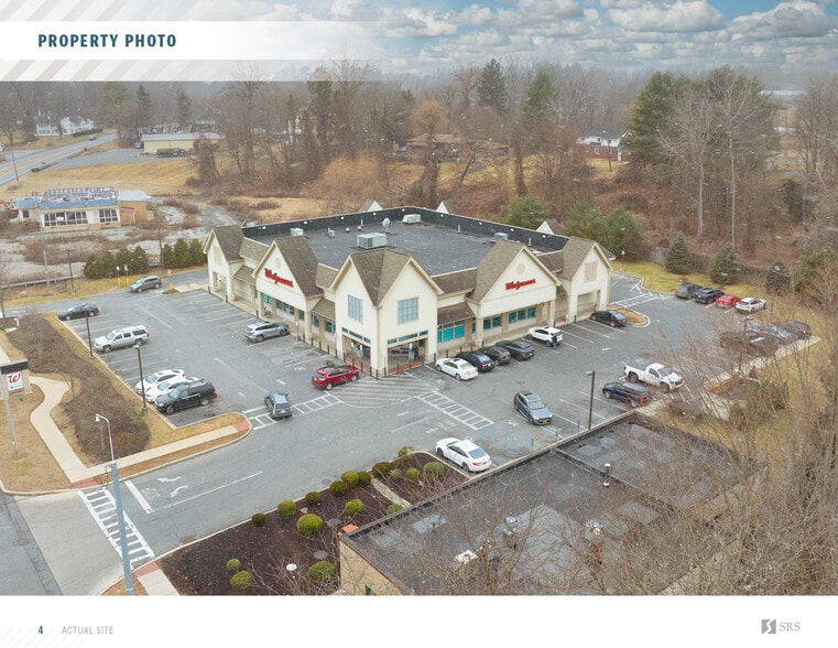 827 Dutchess Tpke, Poughkeepsie, NY for sale - Building Photo - Image 3 of 9