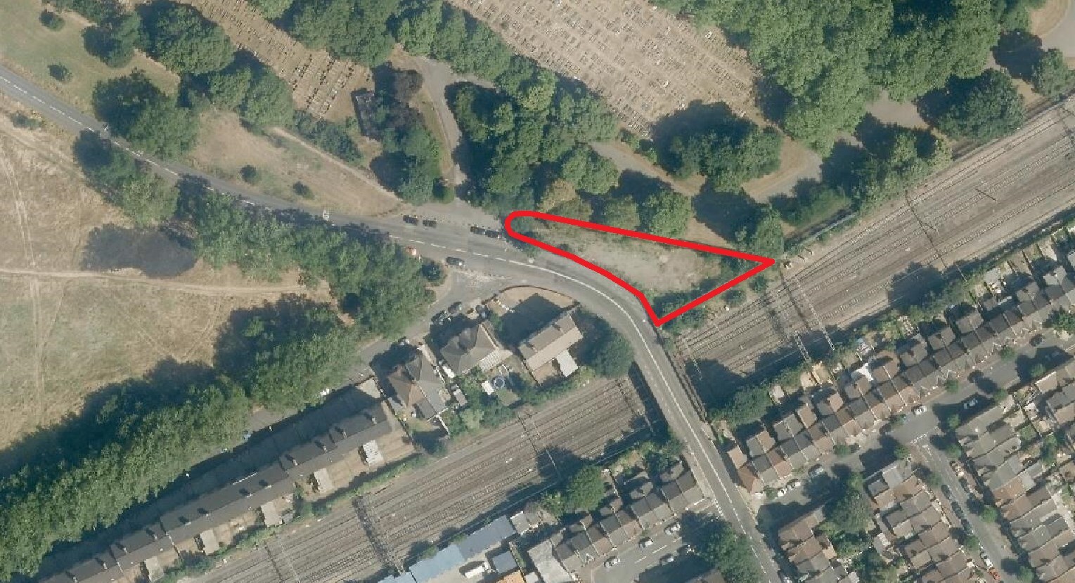 Rabbits Rd, London for sale Primary Photo- Image 1 of 1