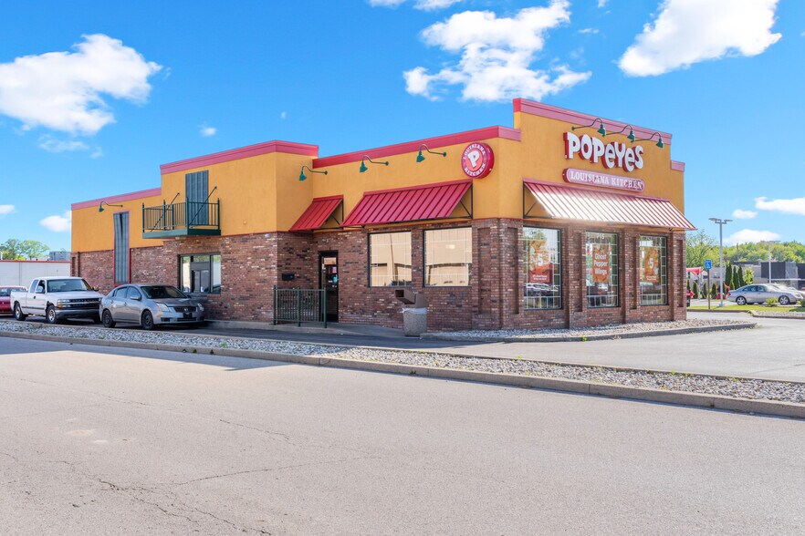 715 W Norton Ave, Muskegon, MI for sale - Building Photo - Image 1 of 1