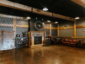 1233 4th St S, Cannon Falls, MN for lease Interior Photo- Image 1 of 7