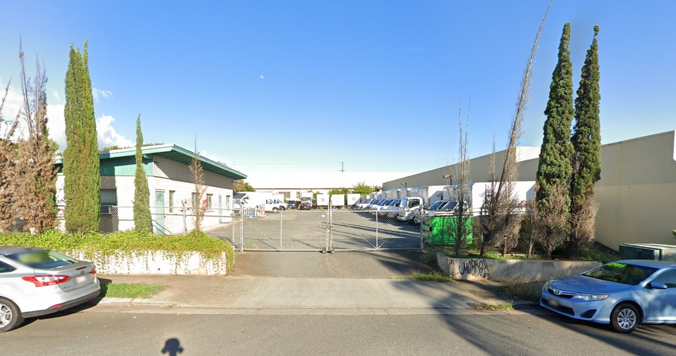 4321 Lawehana St, Honolulu, HI for lease - Building Photo - Image 2 of 23