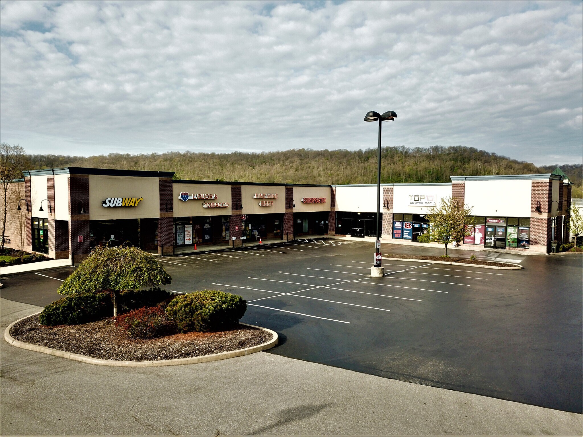 1412 Gloria Terrell Dr, Wilder, KY 41076