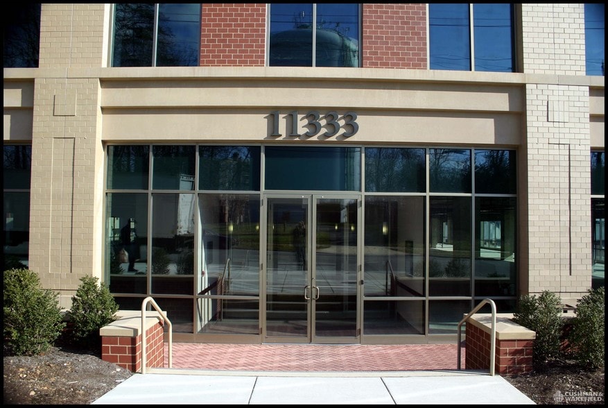 11333 Woodglen Dr, North Bethesda, MD for lease - Building Photo - Image 2 of 4
