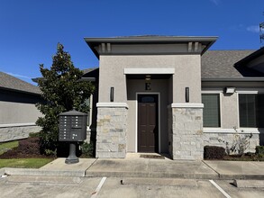 12262 Queenston Blvd, Houston, TX for lease Interior Photo- Image 1 of 13