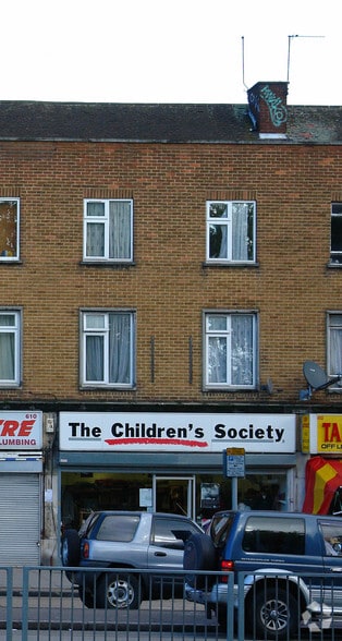 606 Uxbridge Rd, Hayes for sale - Primary Photo - Image 1 of 1