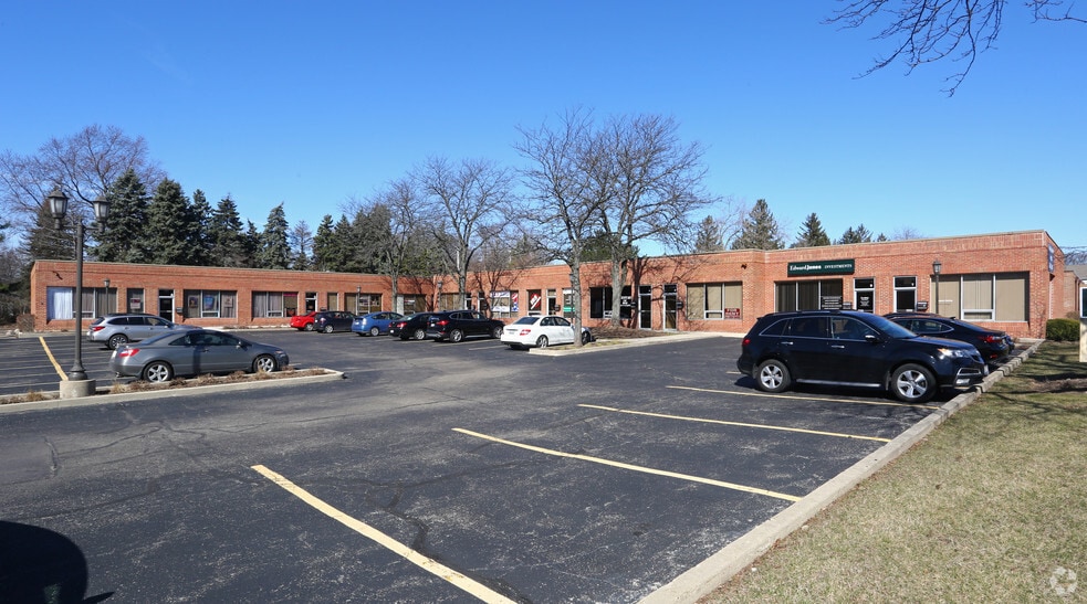 1645 Hicks Rd, Rolling Meadows, IL for sale - Primary Photo - Image 1 of 1