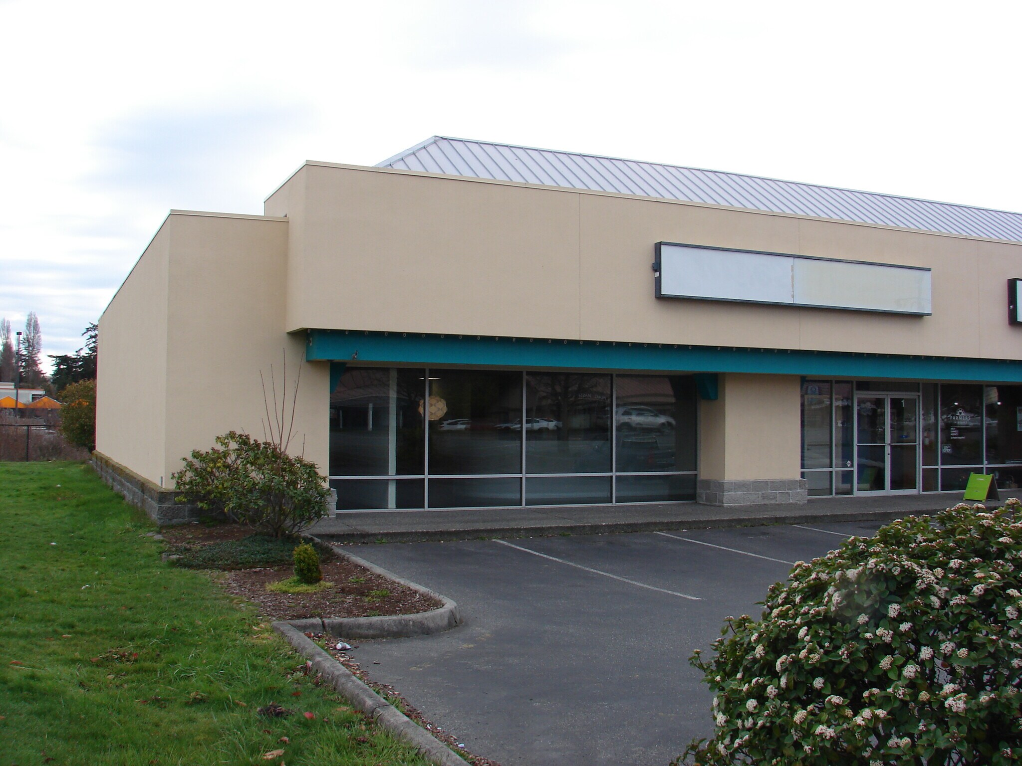 31780 State Route 20, Oak Harbor, WA for sale Primary Photo- Image 1 of 1