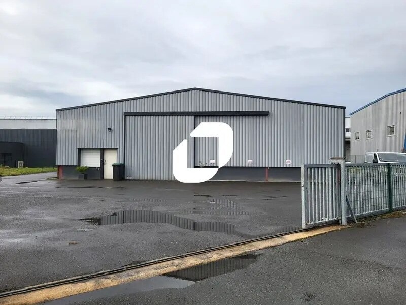 Office in Cestas for lease Building Photo- Image 1 of 10