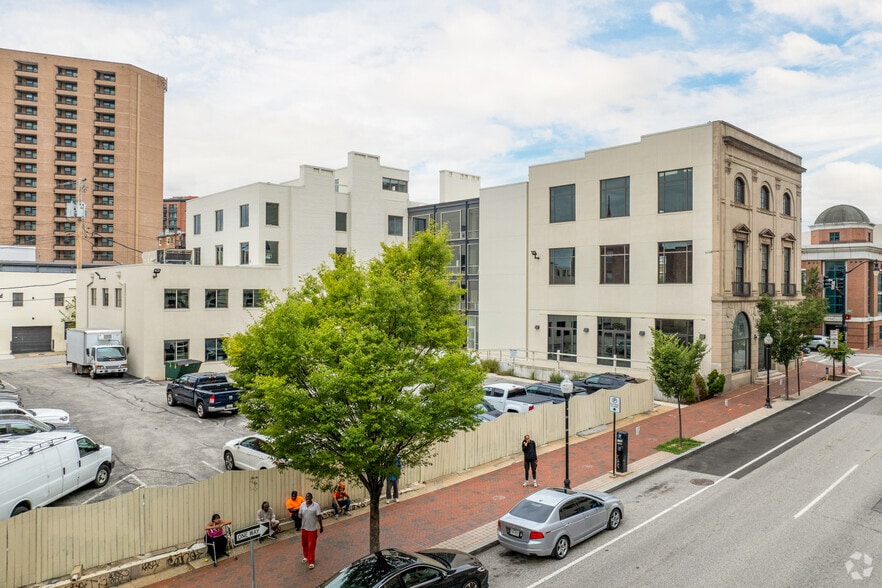 1030 N Charles St, Baltimore, MD for lease - Building Photo - Image 2 of 4