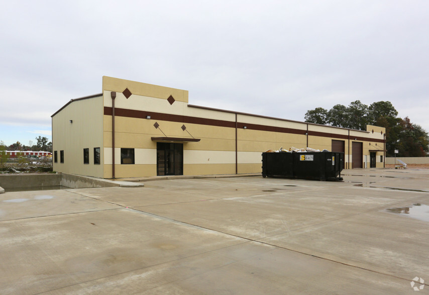 12634 Haynes Rd, Houston, TX for lease - Primary Photo - Image 3 of 8