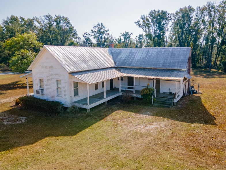 7091 River Rd, Live Oak, FL for sale - Building Photo - Image 2 of 49