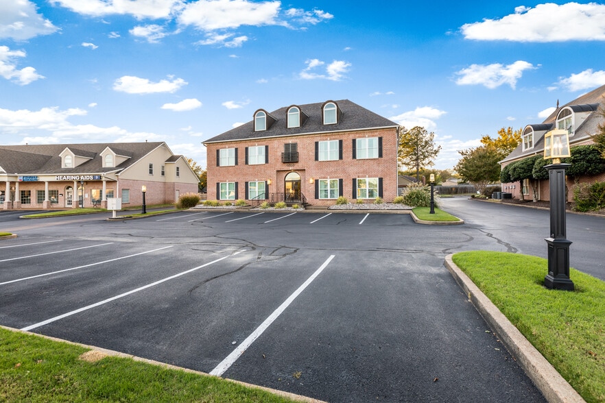 6933 Crumpler Blvd, Olive Branch, MS for lease - Building Photo - Image 3 of 26