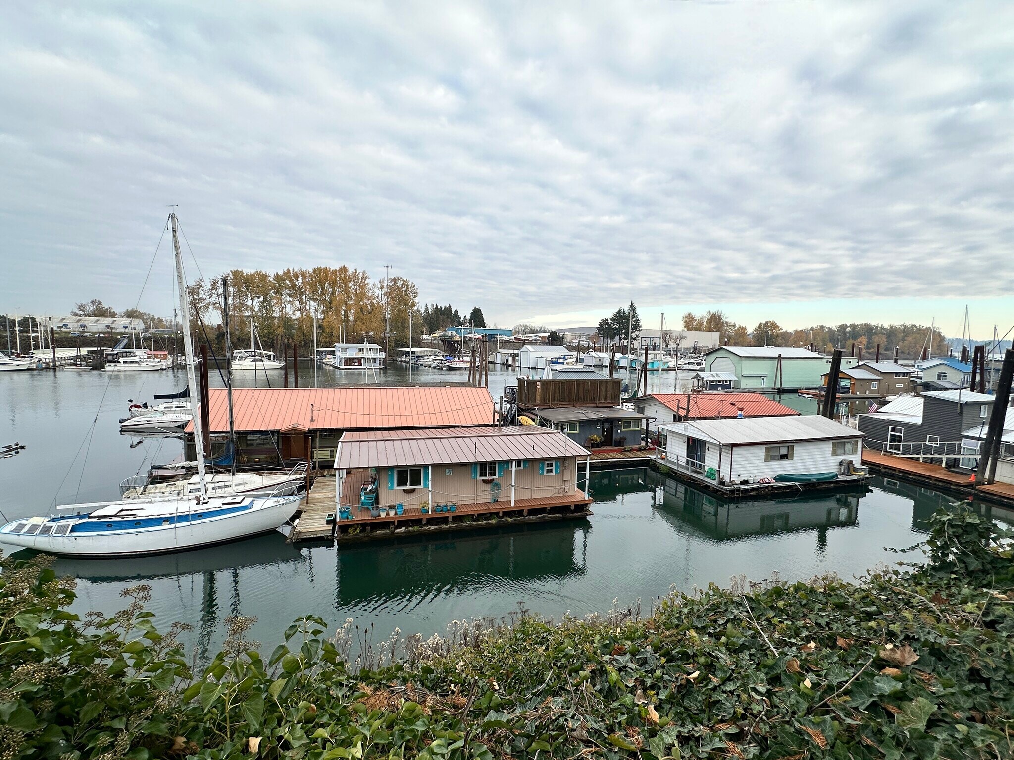 501 NE Bridgeton Rd, Portland, OR 97211 Specialty for Sale