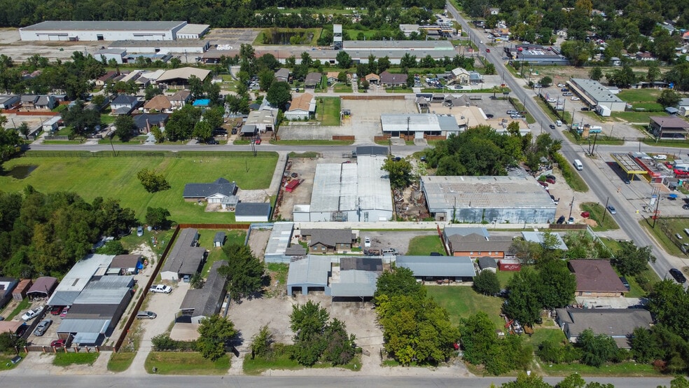 1929 Havner Ln, Houston, TX for sale - Building Photo - Image 2 of 18