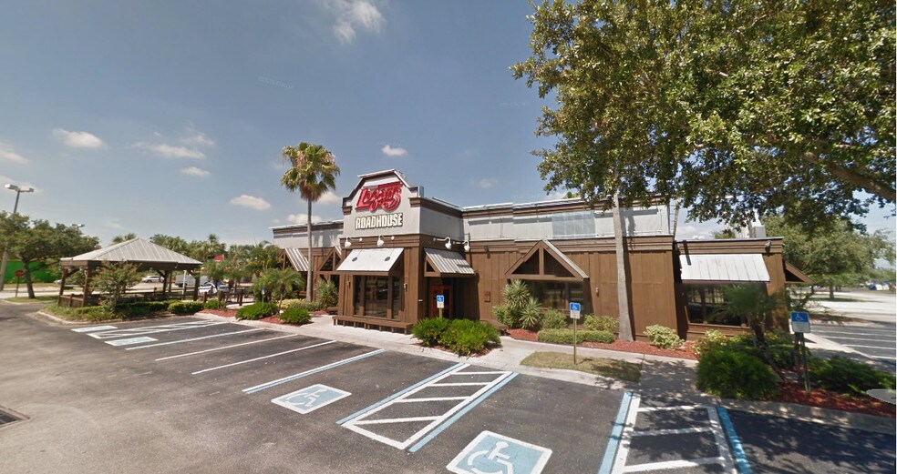 9218 Anderson Rd, Tampa, FL 33634