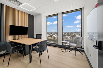 3131 Boul de la Concorde E, Laval, QC for lease Interior Photo- Image 1 of 4