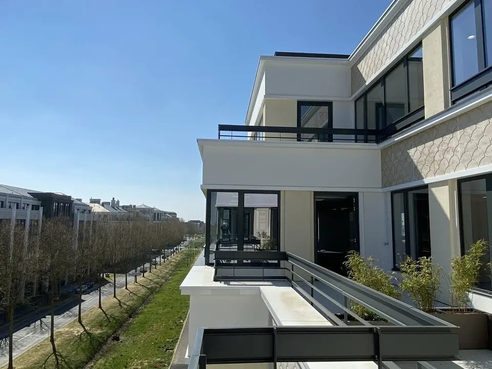 Office in Chessy for lease Building Photo- Image 1 of 6