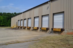 820 Tightsqueeze Industrial Rd, Chatham VA - Warehouse