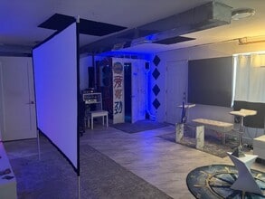 5637 W 63rd St, Chicago, IL for lease Interior Photo- Image 2 of 20