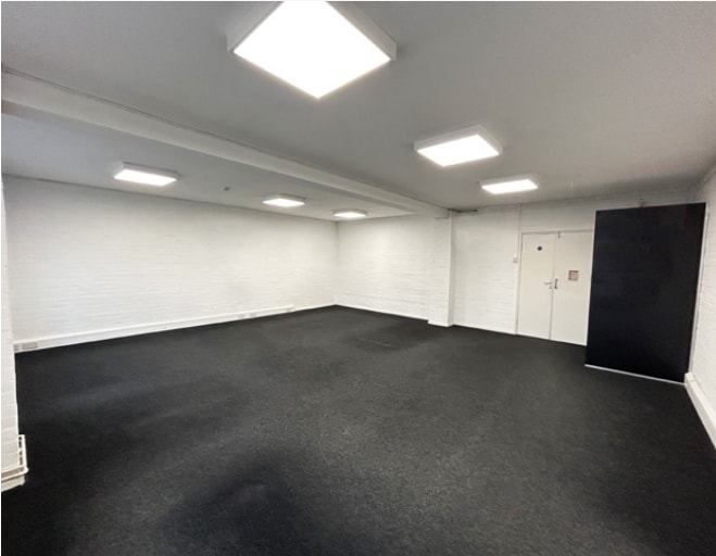 Horton Rd, Slough for lease Building Photo- Image 1 of 3