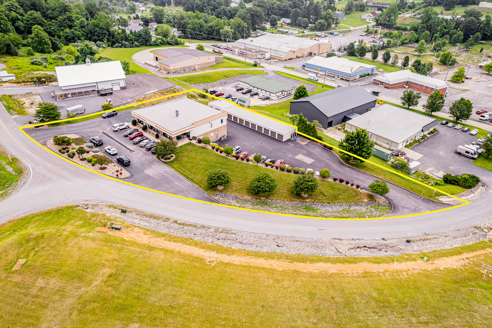 2050 Winners Dr, Fairmont, WV for sale Building Photo- Image 1 of 50