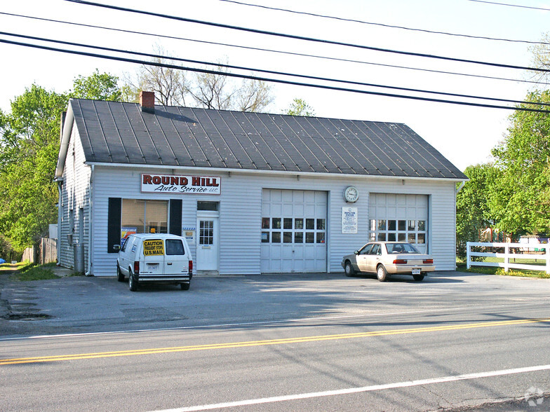 5 E Loudoun St, Round Hill, VA for sale - Building Photo - Image 1 of 1