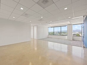 11111 Santa Monica Blvd, Los Angeles, CA for lease Interior Photo- Image 2 of 9