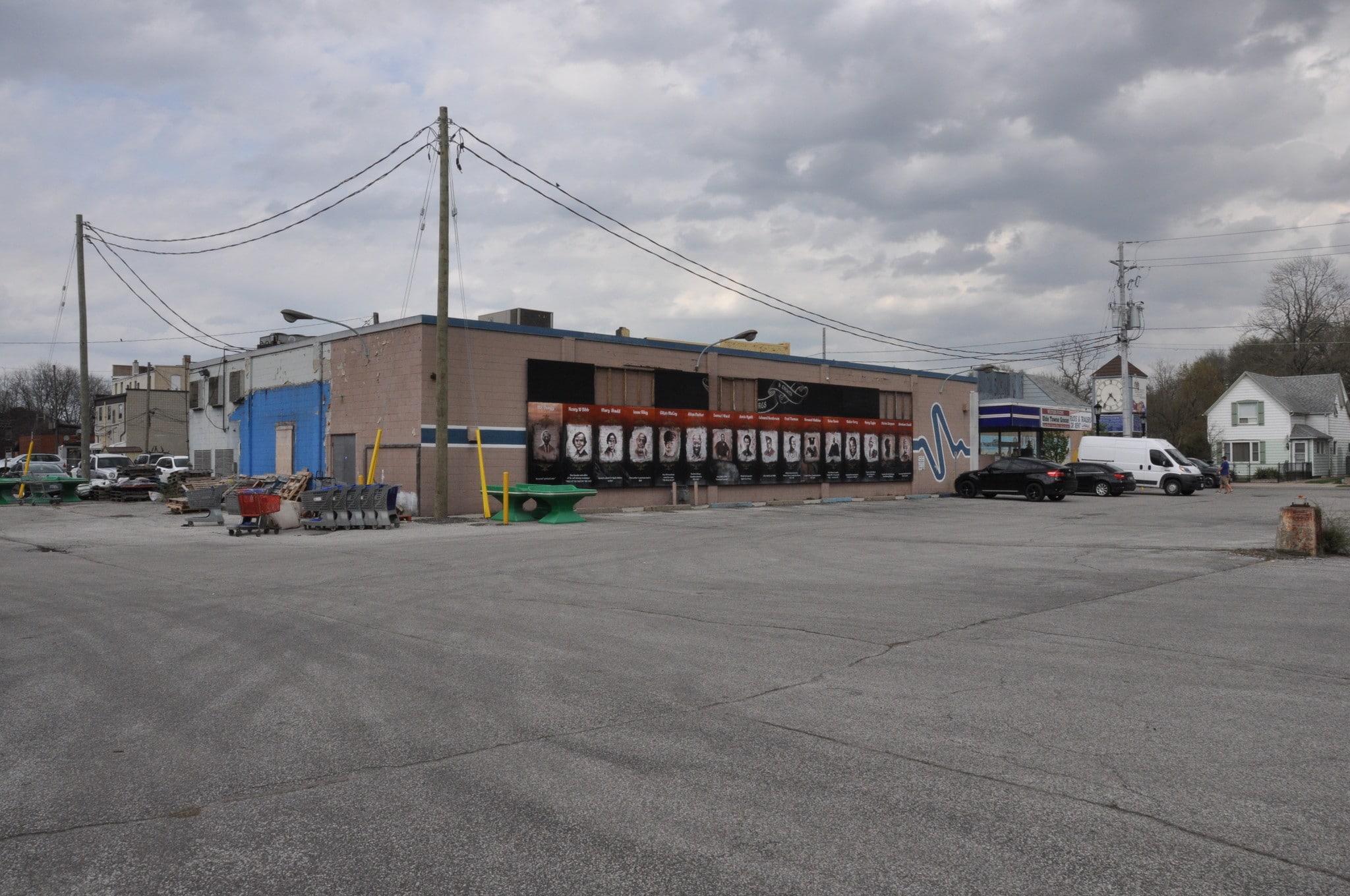 3242 Sandwich St, Windsor, ON for sale Primary Photo- Image 1 of 1