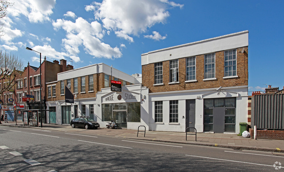 318-326 Wandsworth Bridge Rd, London for sale - Primary Photo - Image 1 of 12