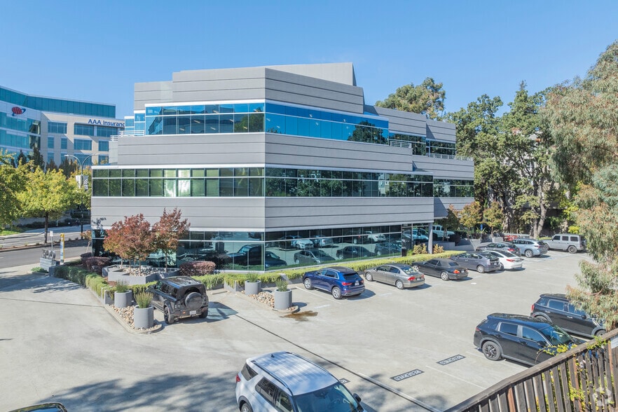 3100 Oak Rd, Walnut Creek, CA for lease - Building Photo - Image 3 of 18