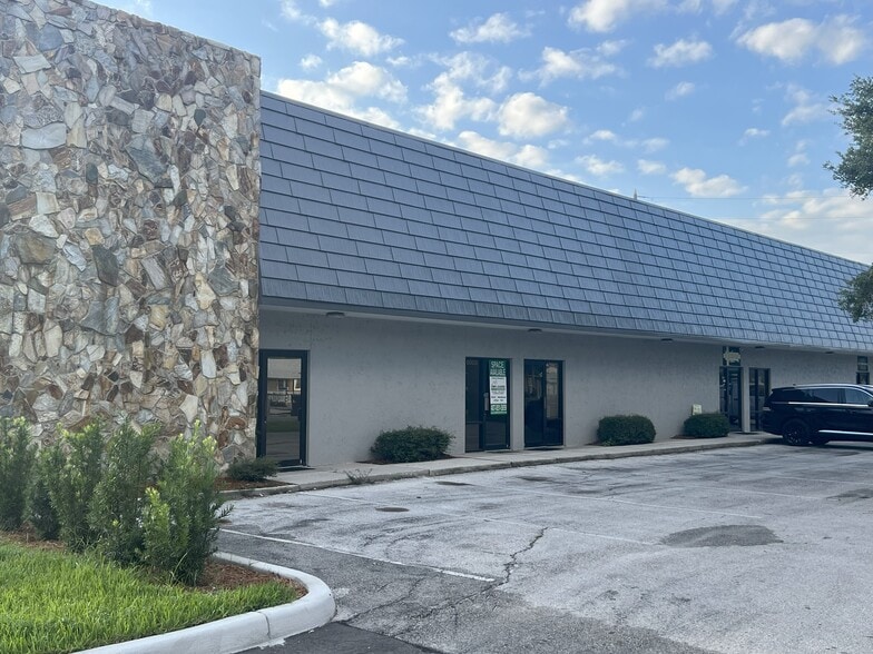 5927-6005 Anno Ave, Orlando, FL for lease - Building Photo - Image 3 of 5
