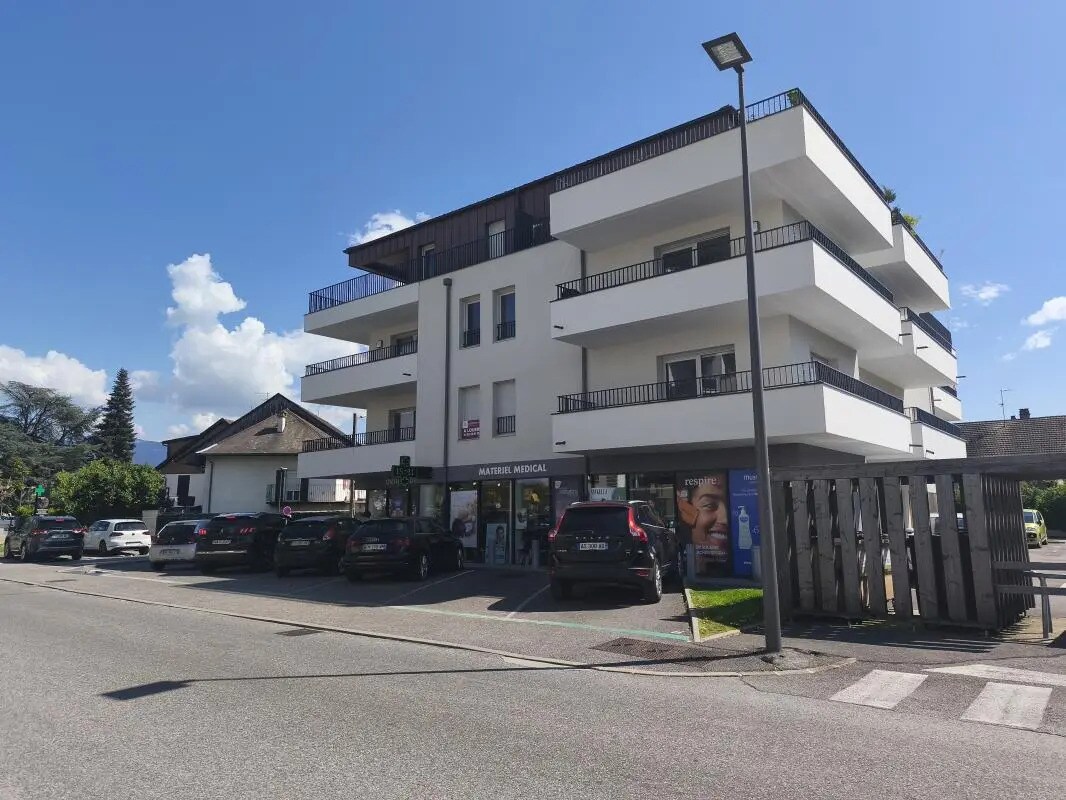 10 Rue De L'Albanais, Rumilly for lease Building Photo- Image 1 of 8