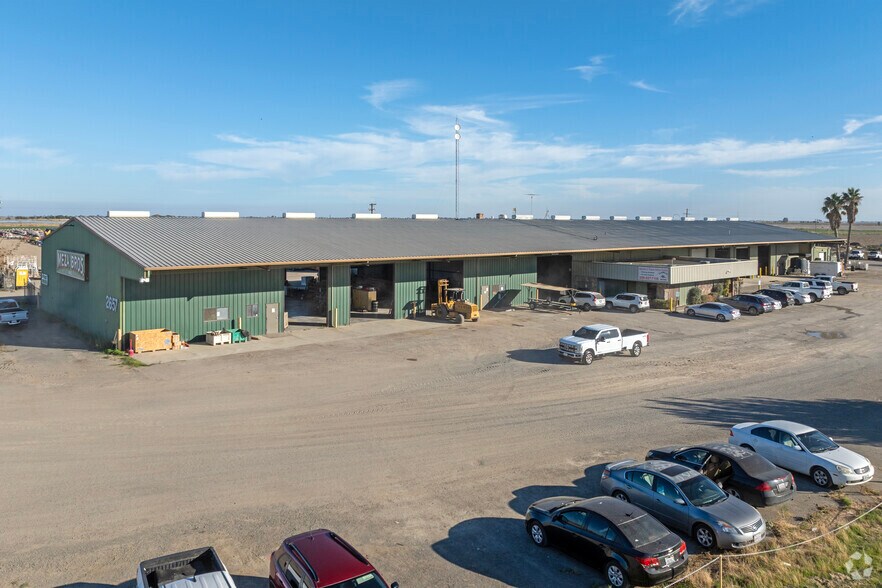 2675 E Pacheco Blvd, Los Banos, CA for sale - Primary Photo - Image 1 of 1