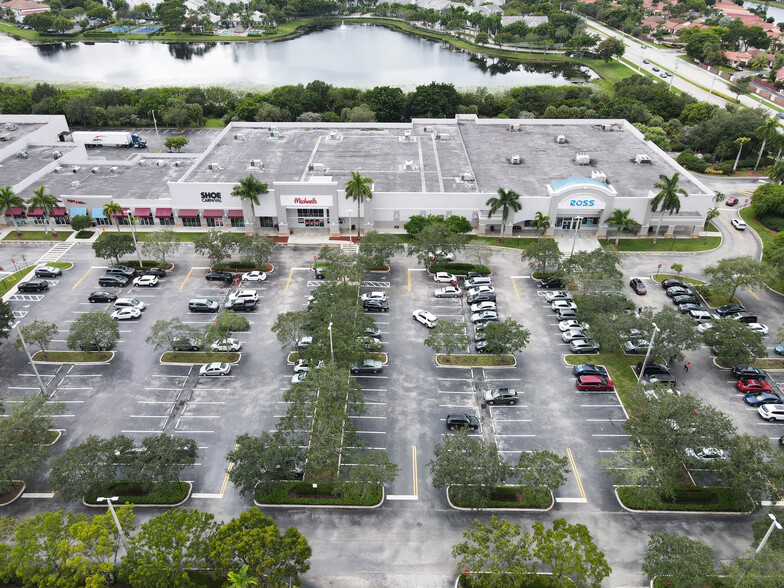 10800-11150 Pines Blvd, Pembroke Pines, FL for lease - Aerial - Image 3 of 5