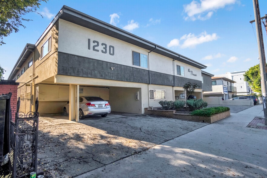 1232 W 29th St, Los Angeles, CA for sale - Building Photo - Image 1 of 7