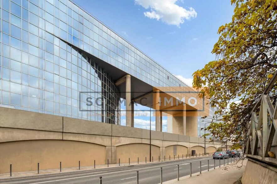 Industrial in Ivry-sur-Seine for lease - Building Photo - Image 1 of 22