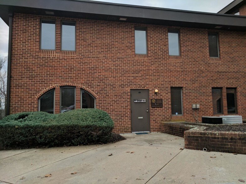 10903 Indian Head Hwy, Fort Washington, MD 20744 Prospect Square