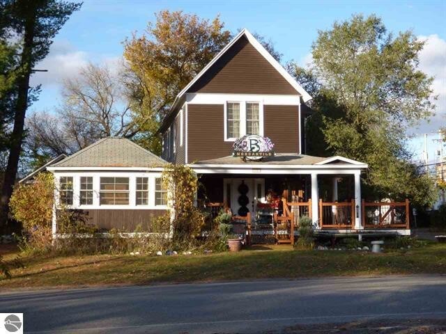 106 W Cayuga St, Bellaire, MI for sale Building Photo- Image 1 of 1