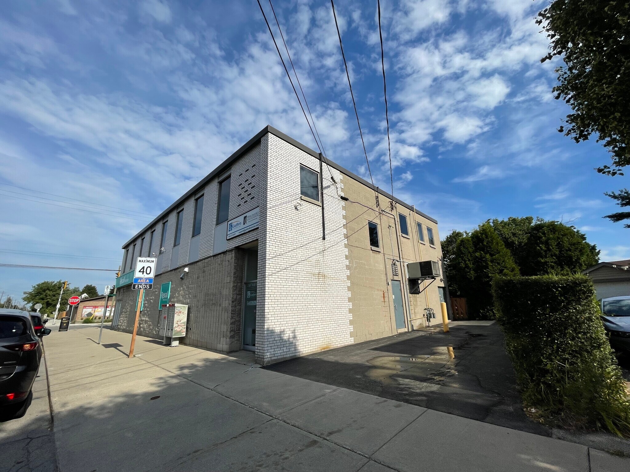 517 Upper Sherman Ave, Hamilton, ON L8V 3L7 Rexall