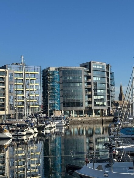 North East Quay, Plymouth for lease - Building Photo - Image 1 of 6