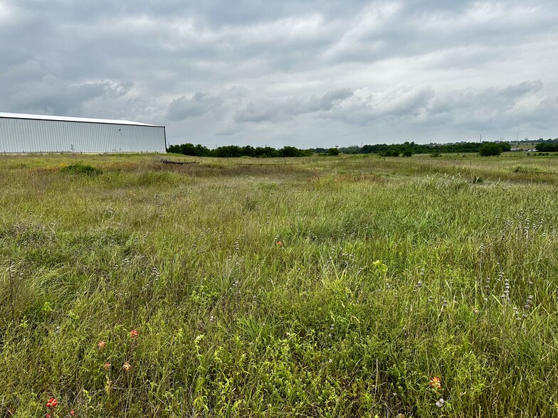 512 Lr Williams Ln, Jarrell, TX for sale - Other - Image 2 of 9