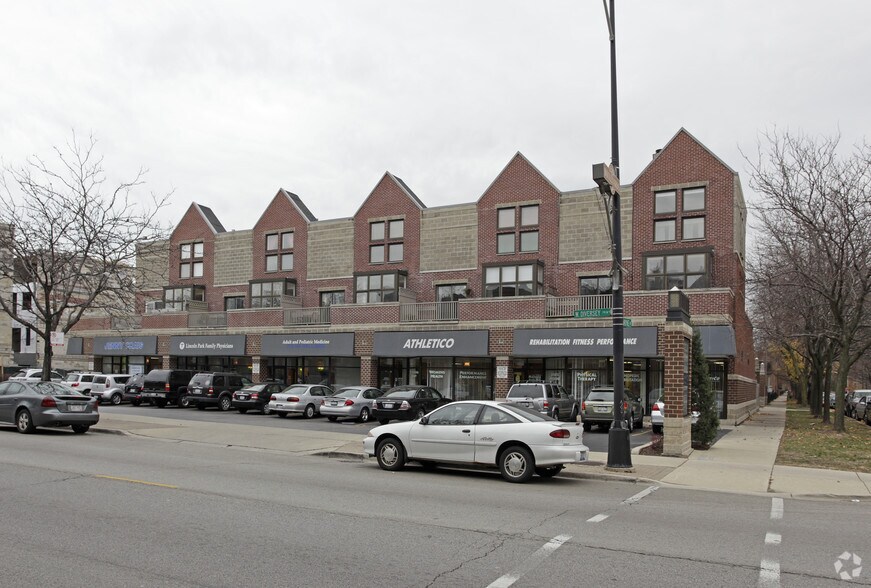1301 W Diversey Pky, Chicago, IL for lease - Building Photo - Image 3 of 4