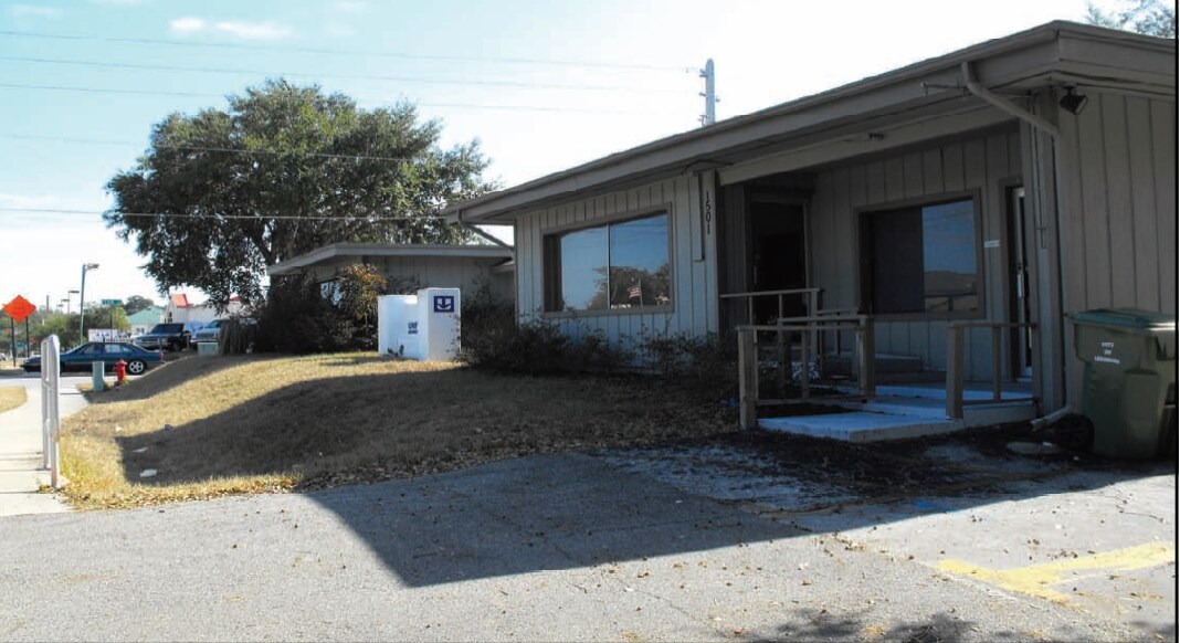 1501 Griffin Rd, Leesburg, FL 34748