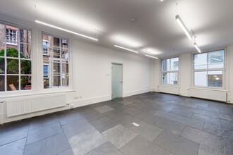 9 John St, London for lease Interior Photo- Image 2 of 9