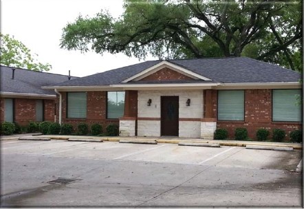 1006 Thompson Rd, Richmond, TX for sale - Primary Photo - Image 1 of 2