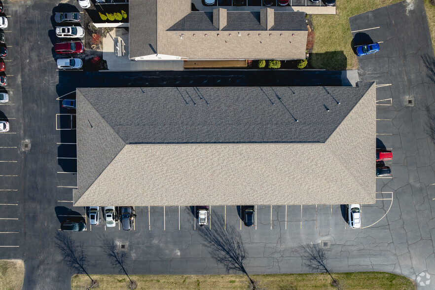 1204 W Wooster St, Bowling Green, OH for lease - Building Photo - Image 2 of 5