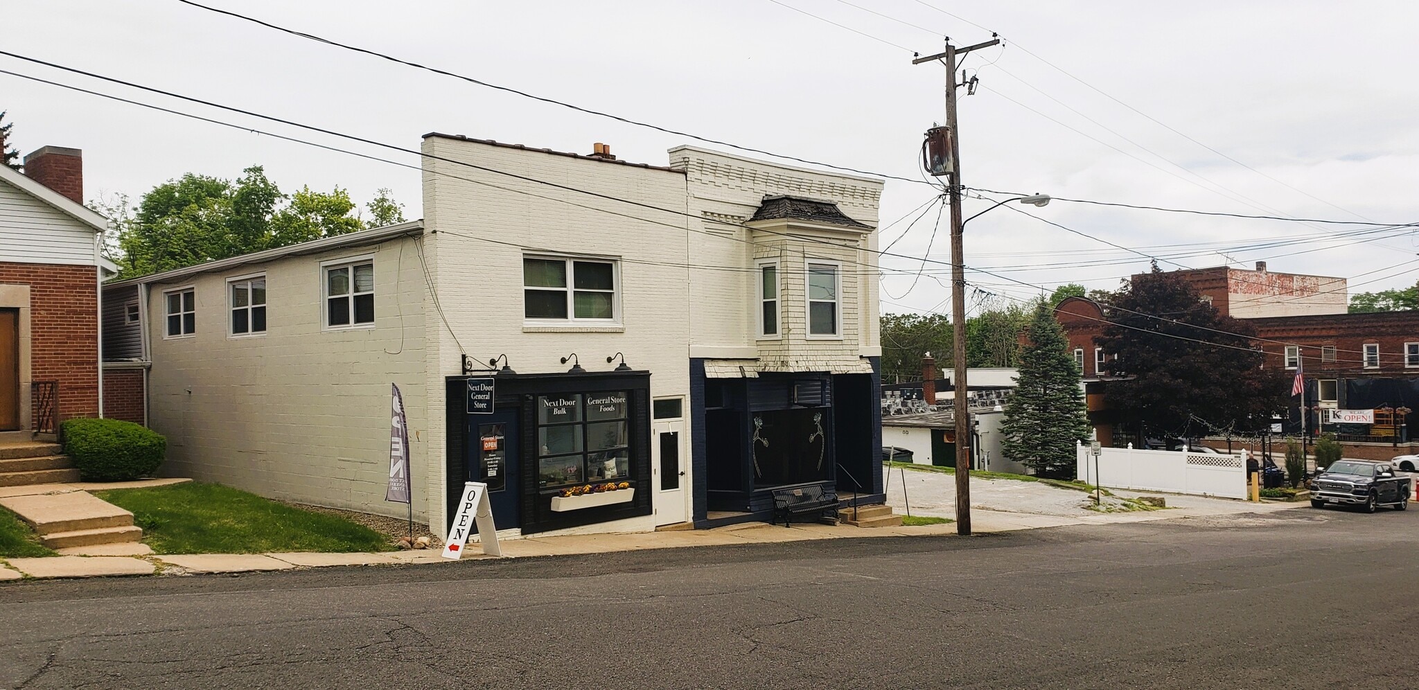 4637-4639 W Prospect St, Mantua, OH for sale Building Photo- Image 1 of 15