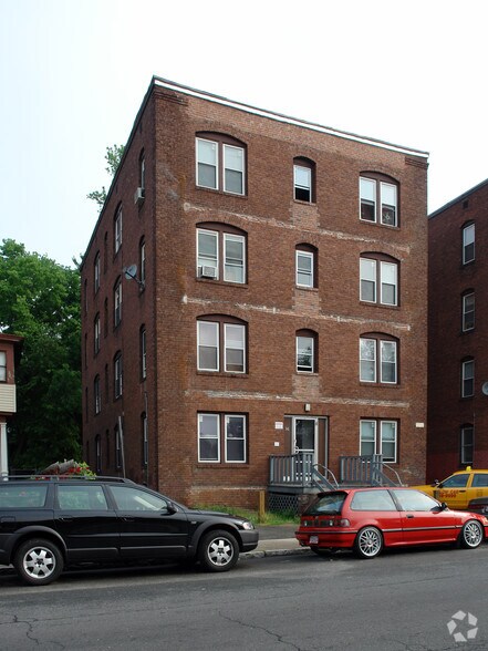 36 Dover St, Springfield, MA for sale - Primary Photo - Image 1 of 1