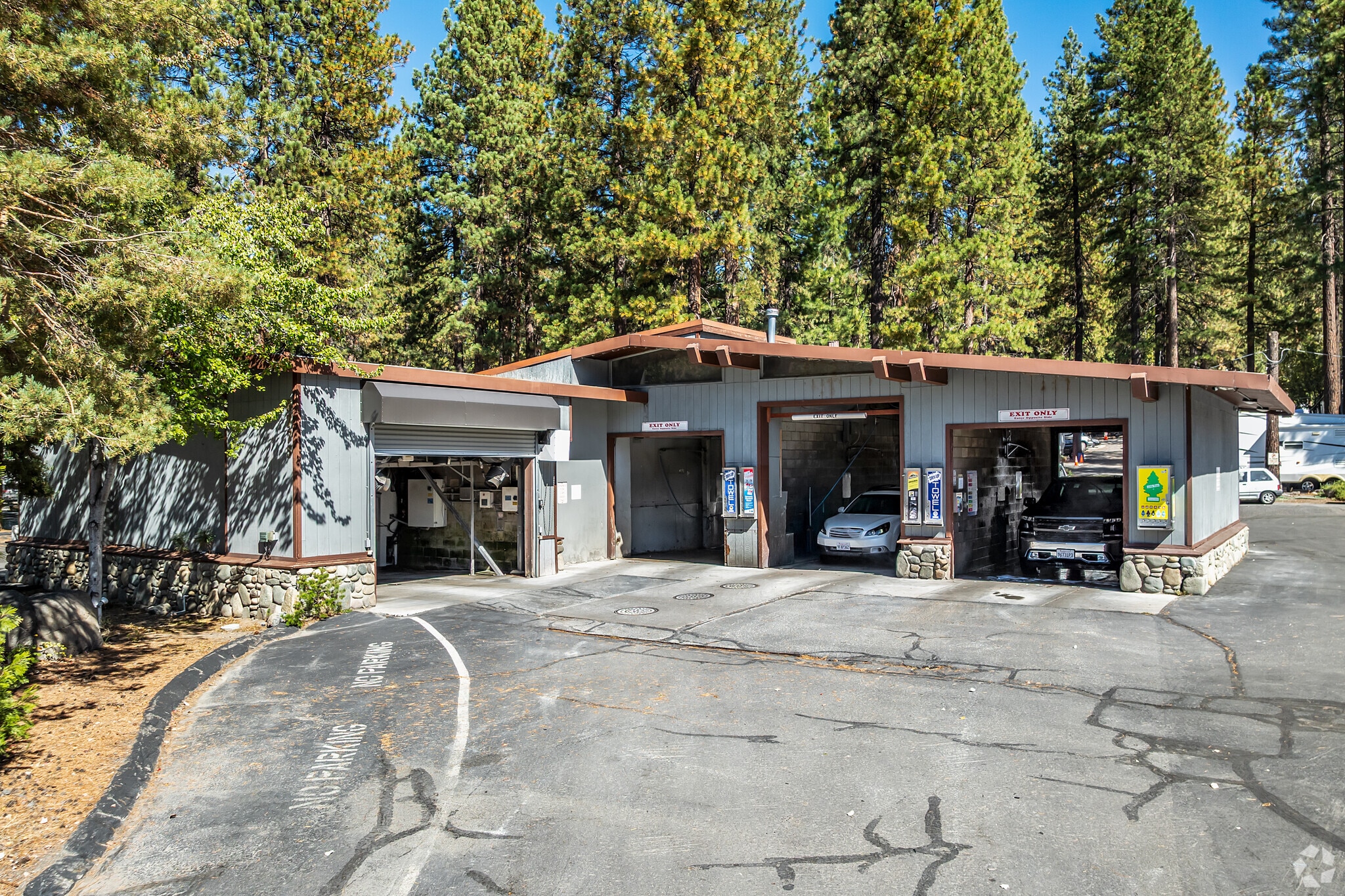 8775 N Lake Blvd, Kings Beach, CA for sale Primary Photo- Image 1 of 5